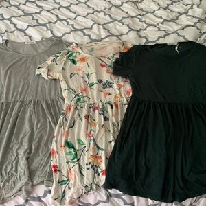 Set of 3 Bearland maternity shirts